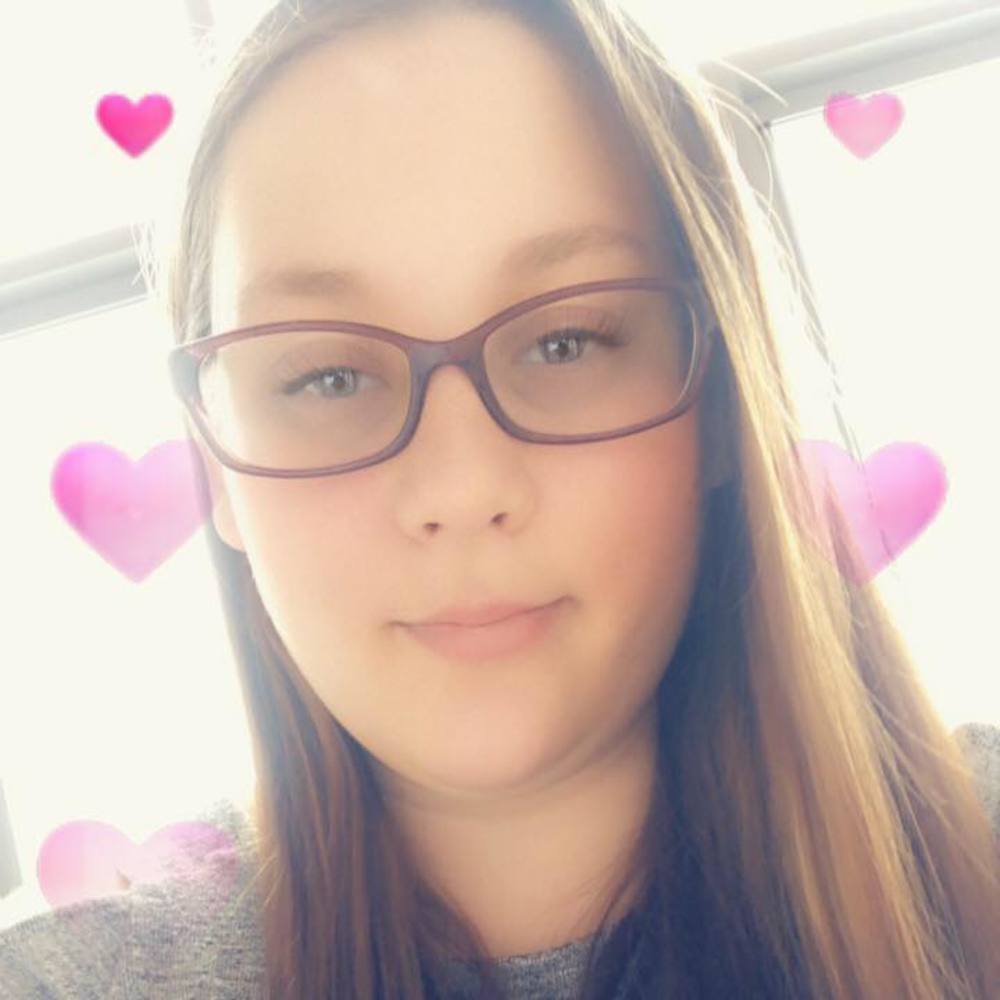 Meet your Posher, Kayla